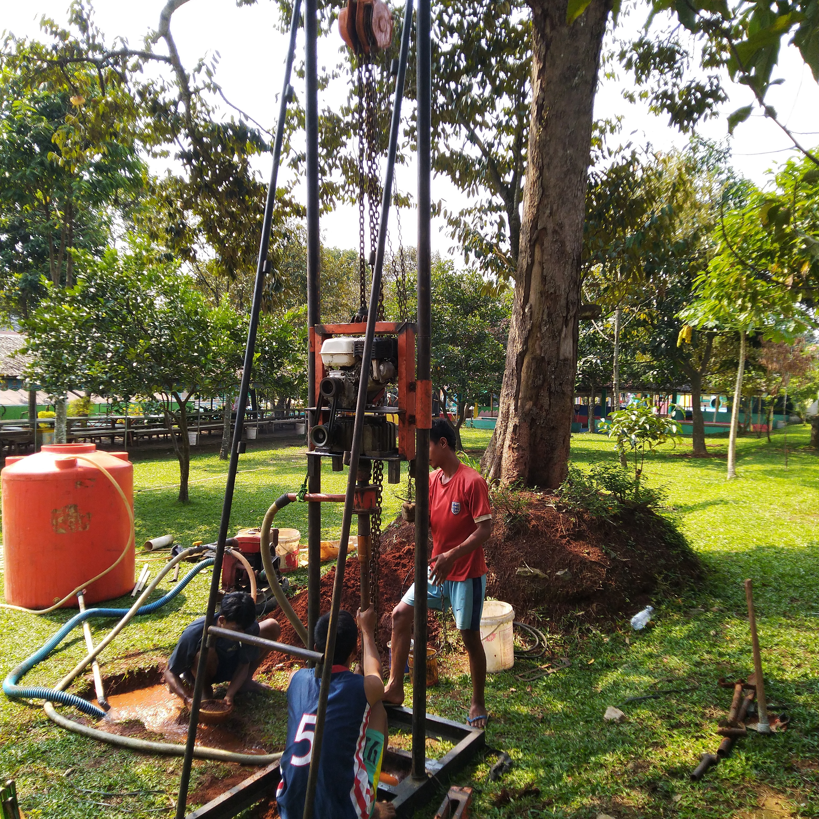 Bor sumur di sun water park, kemang, bogor
